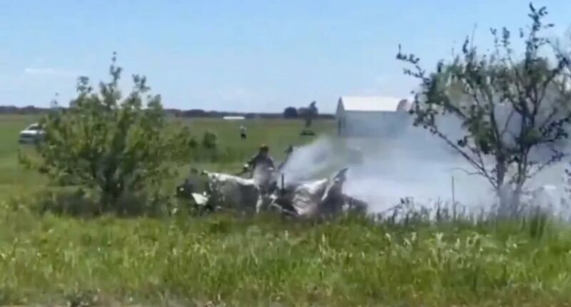 12 dead after plane full of sky divers crashes near Kansas City