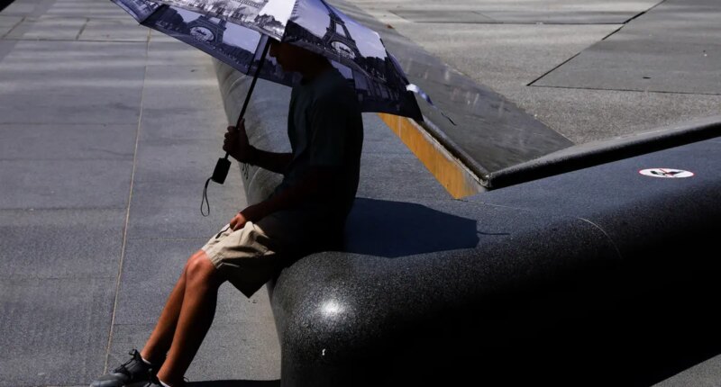 3-year-old boy dies in hot car as historic heatwave sweeps France