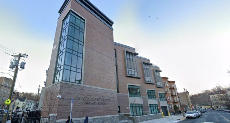 6th-grader chokes to death in NY school during apparent TikTok challenge