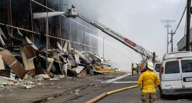 85M pounds of rotting meat threatens biohazard at Boyle Heights blaze