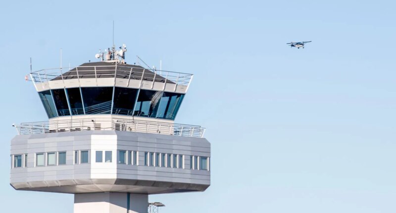 Air traffic audio captures JetBlue pilot alerting controllers: 'We collided with a drone'