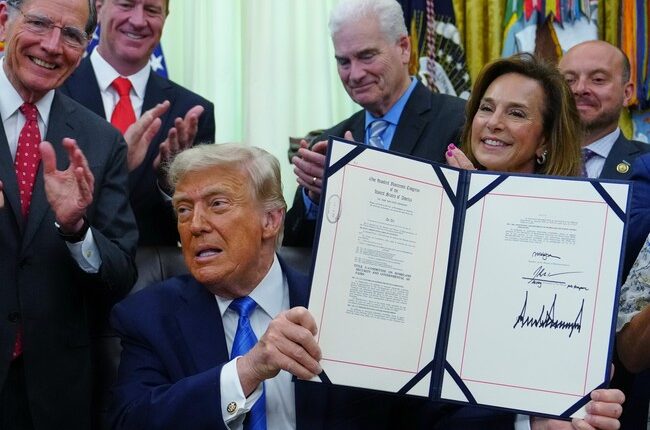 DHS Drops Massive Gang Arrest Numbers—And They're a Damning Indictment of Biden's Border Crisis
