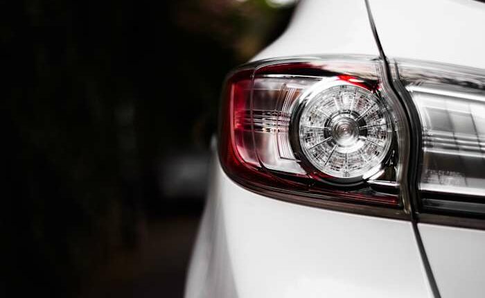 Do you have to move over for disabled cars? Here’s what Florida law says