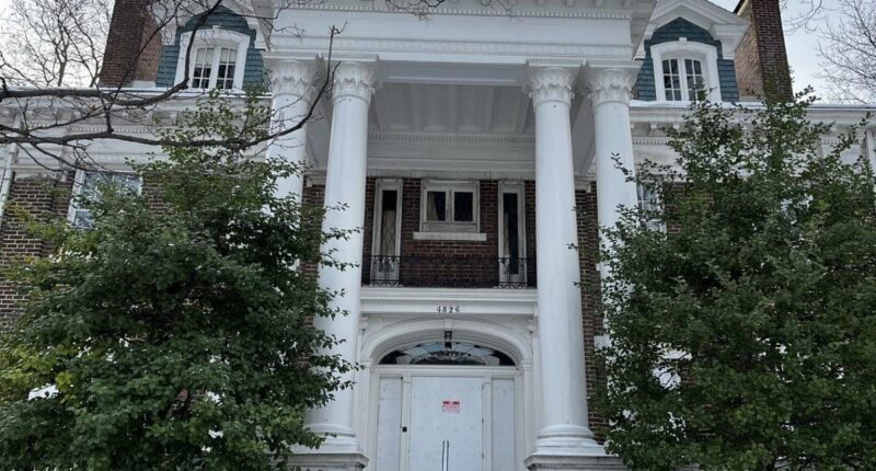 Enclave outraged after sons plotted to demolish gorgeous $1.5m mansion