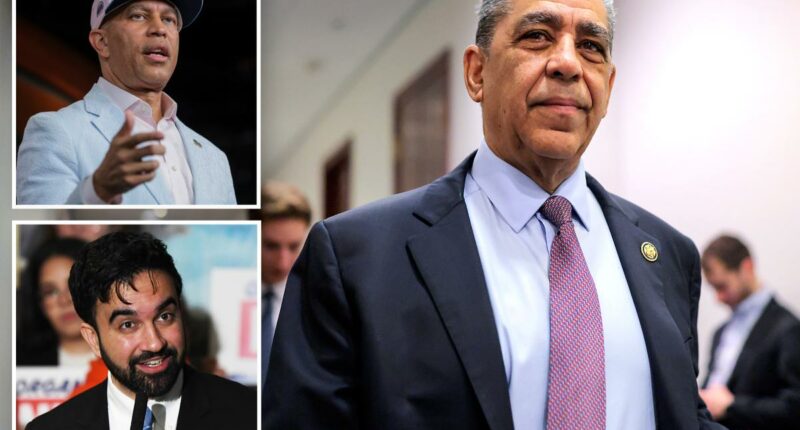 Jeffries, black leaders back Espaillat, rebuffing Mamdani-backed candidate