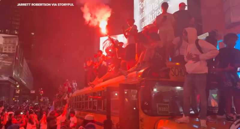 Knicks celebrations: School bus set on fire, multiple people arrested, 17-year-old shot in New York City after NBA win over Spurs