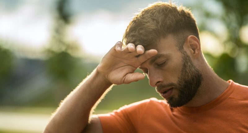 NHS difference between heat exhaustion and heat stroke explained and when to call 999