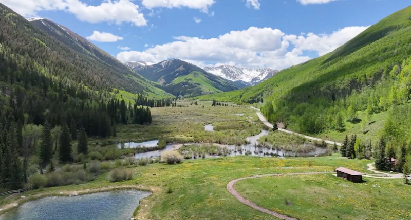 One Of The Koch Brothers (Who Contentiously Sold His Stake In The Family Business Decades Ago) Is Auctioning Off His $99 Million Aspen Ranch | Celebrity Net Worth