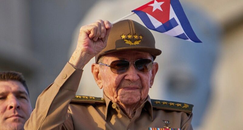 Raúl Castro makes first public appearance since Trump administration charged him with murder