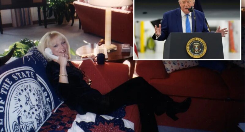 Revealed the mysterious blonde behind Trump's cryptic post
