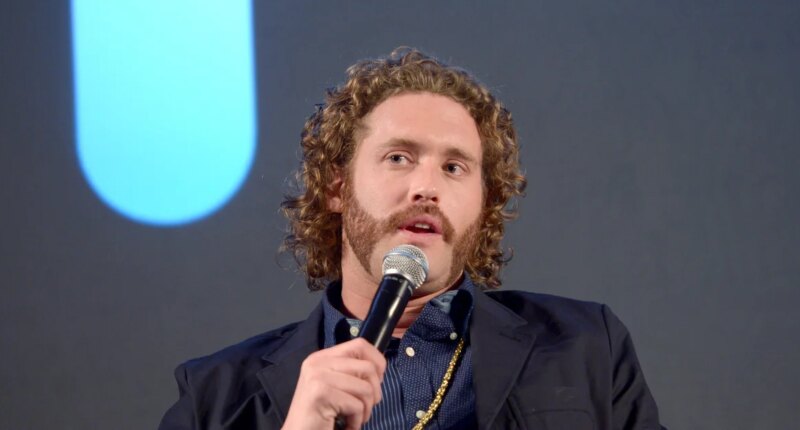 T.J. Miller arrested for allegedly calling in fake bomb threat