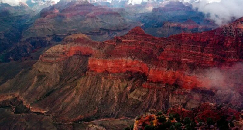 Three hikers die at Grand Canyon in heat-related illnesses during rising temperatures