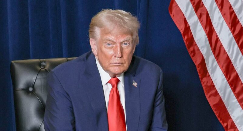 Trump's mystery 14 lbs weight gain: Physician spots 'very serious' red flag in the President's medical exam