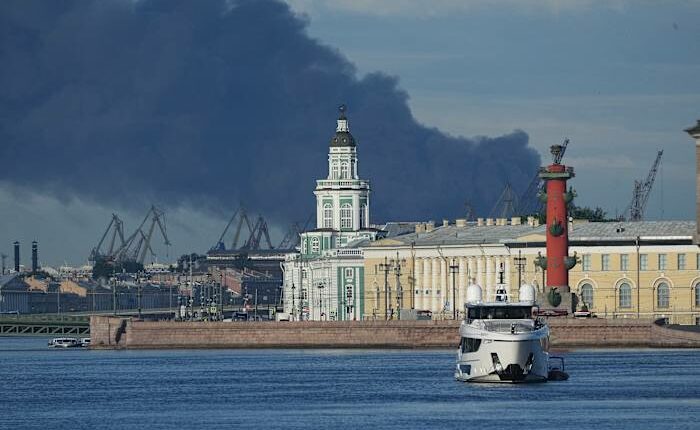 Ukraine targets St. Petersburg again after Putin rejects Zelenskyy's offer for direct talks