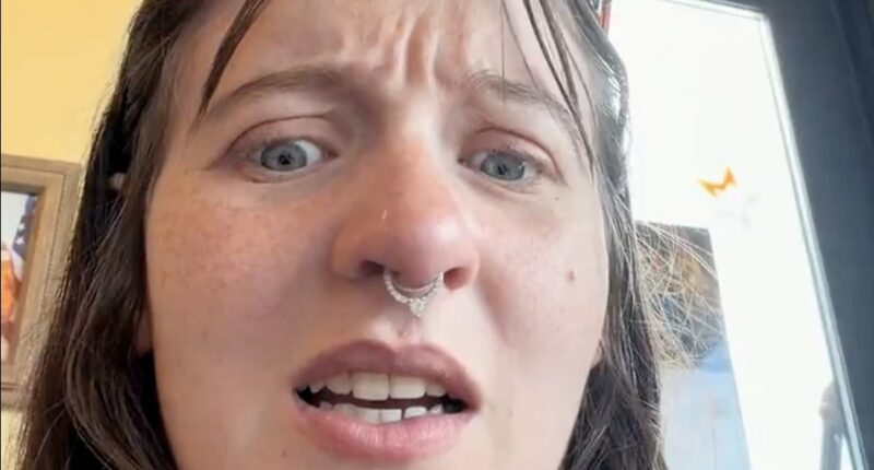 Woke woman storms out of restaurant for playing the National Anthem