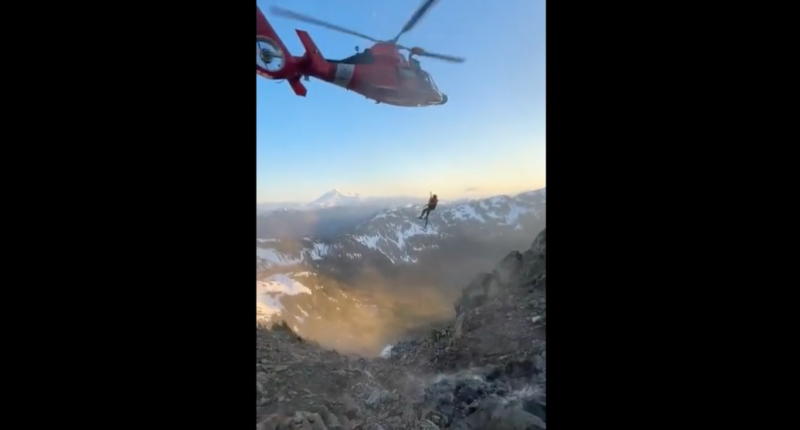 Woman who plunged 120 feet on Washington mountain rescued by helicopter