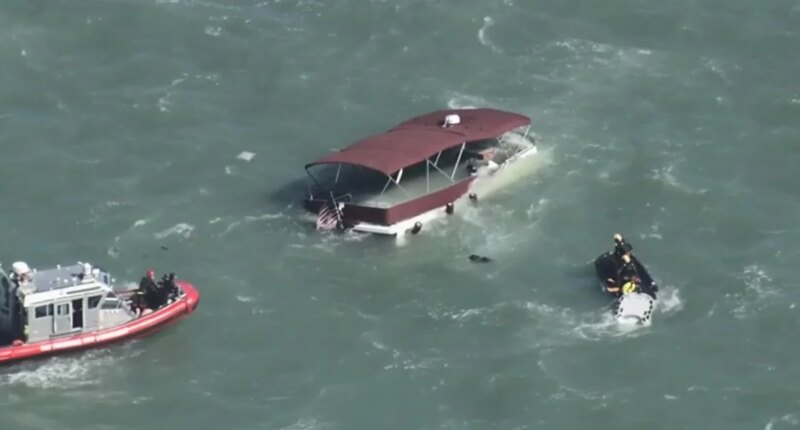 1 dead, 3 missing after boat sinks near Alcatraz Island in San Francisco Bay, authorities say