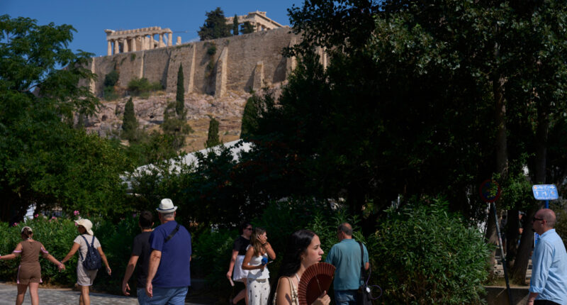 2 tourists stabbed near the Acropolis in Athens, Greece