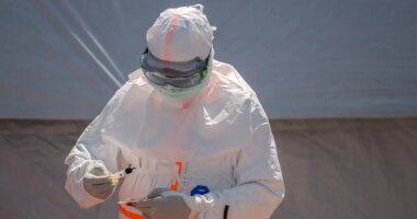 Another US citizen tests positive for Ebola virus while working in Congo amid record outbreak