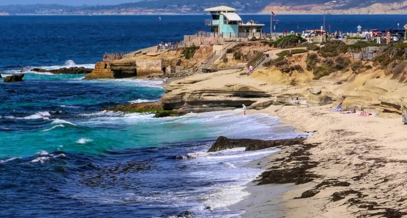 Body washes ashore near America's top beach La Jolla Cove