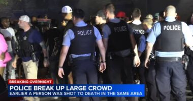 Chicago police break up large gathering on 54th Street in Back of the Yards hours after deadly shooting