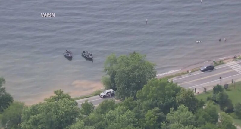 Children who died on Geneva Lake in Wisconsin were trapped in sunken boat, police say