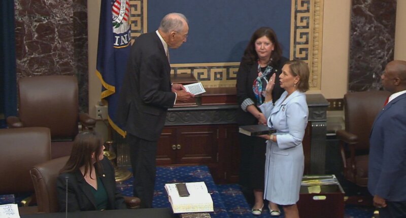Darline Graham, Lindsey Graham's sister, sworn in to serve the remainder of Senate term