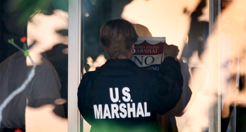 Deputy US Marshal fatally shot while serving arrest warrant in Louisiana