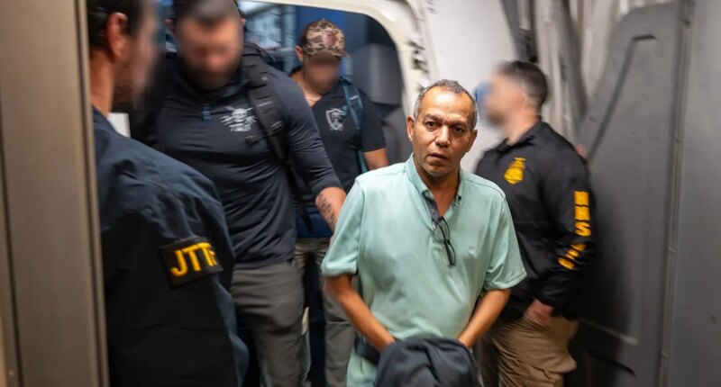 FBI nabs alleged $547M Medicare fraud fugitive overseas, third capture from 'Most Wanted Fraudsters' list