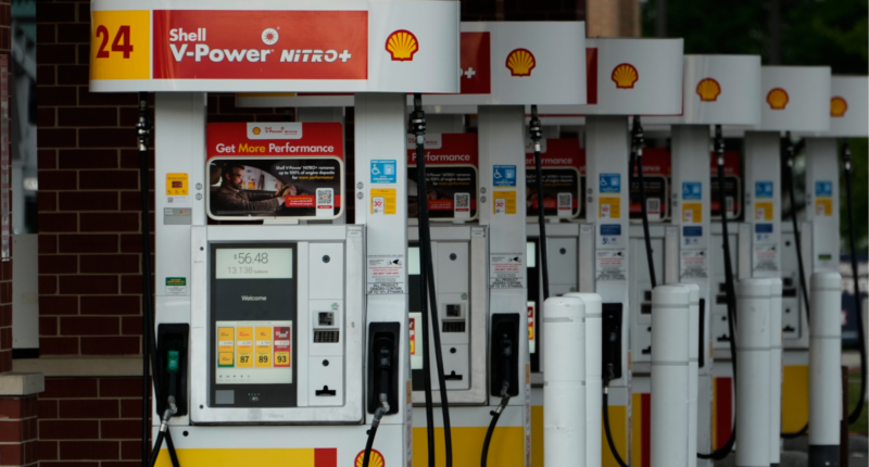Gas prices top $4 a gallon as Iran war escalates