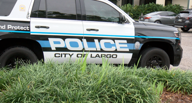 High school posers in Largo use QR codes to steal money in new scam, police alert