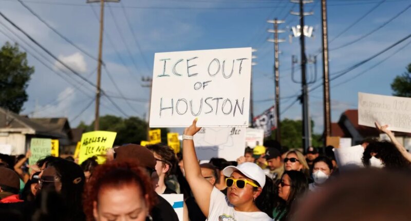 Houston mayor says city launching its own probe into deadly ICE shooting