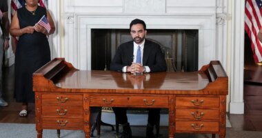 Mamdani blasts capitalism, foreign wars in America 250 address -- while sitting at George Washington's desk