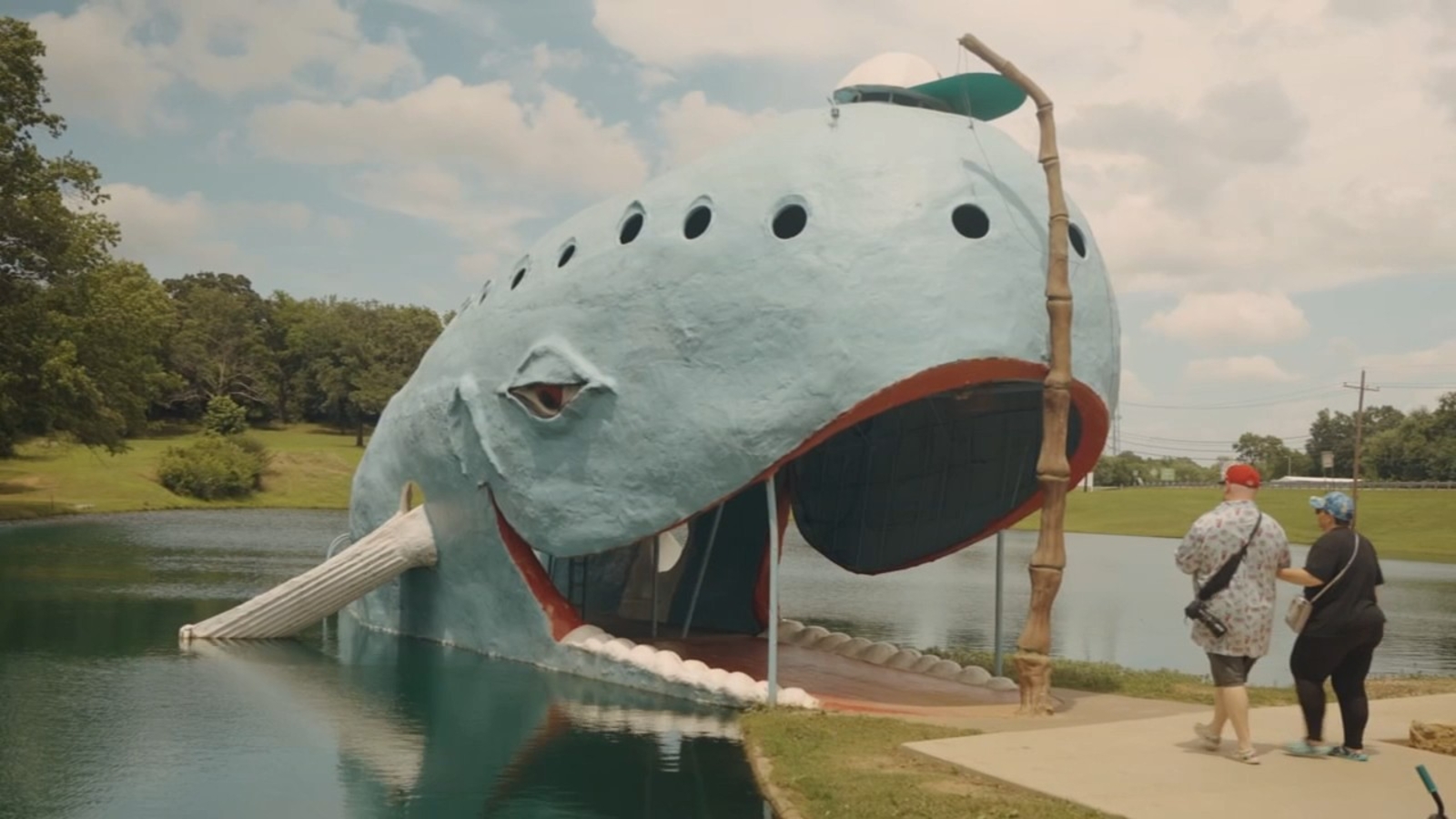 Ryan Chiaverini Tours 3 Must-See Route 66 Roadside Stops