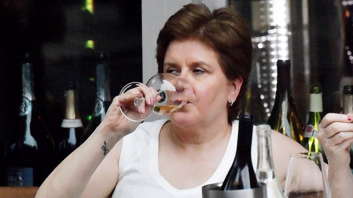 Nicola Sturgeon enjoys glass of wine with human rights lawyer friend