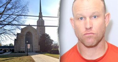 North Carolina man armed with flamethrowers, crossbows, 500 rounds arrested outside church: police