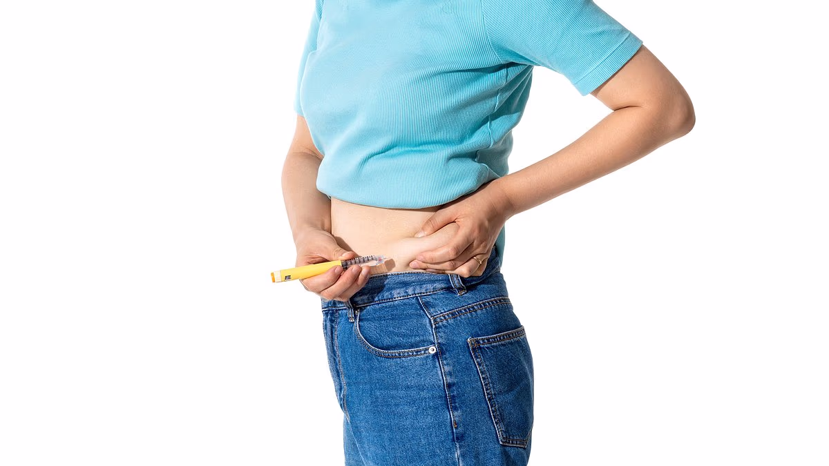 Nutritionist reveals 10 ways to keep the weight off once you've reached your goal on fat jabs