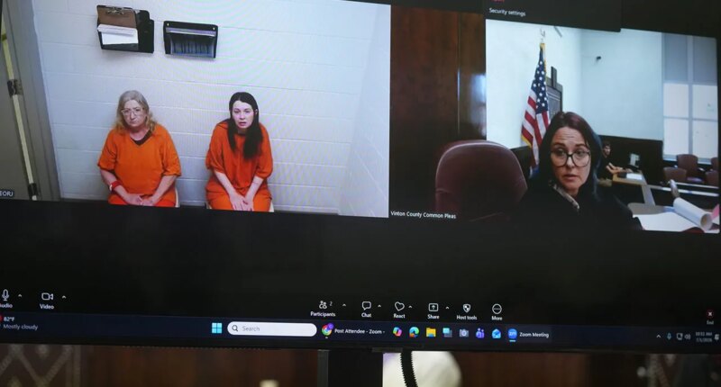 Ohio mom arrested for having 16 kids in 'evil' living conditions wants to be reunited with children: lawyer