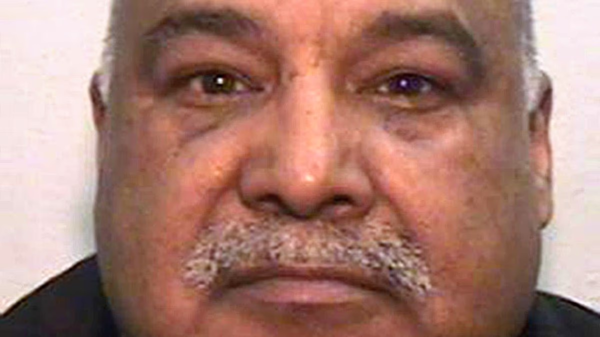 Rochdale grooming gang leader released from jail amid deportation row