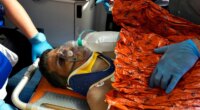 Security guard survives eight days beneath collapsed shopping center after Venezuela earthquakes
