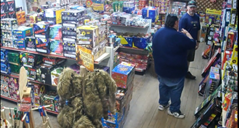 Store clerk foiled ex-Navy SEAL's explosives plot targeting police at No Kings protest, feds say