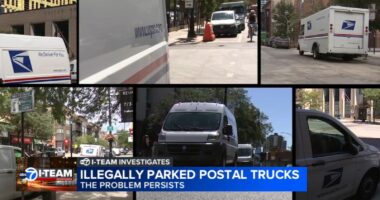 United States Postal Service trucks parked illegally in Lincoln Park drawing renewed safety concerns: Chicago Ald. Timmy Knudsen