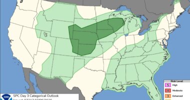 Weather service's phallic Midwest forecast warns of massive storm