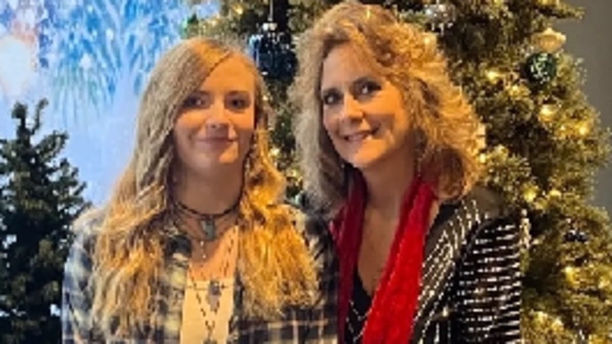 Doctor Who Studied Teen Killers Shot in Alleged Daughter Plot