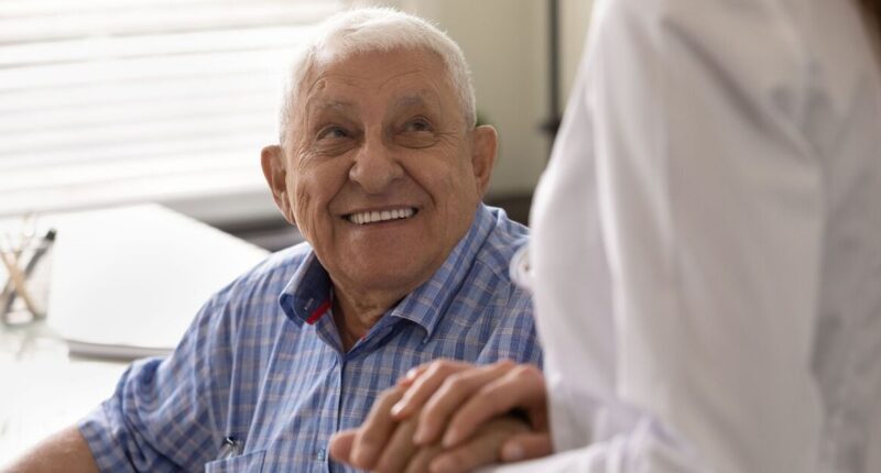 I’m a neurologist - the quickest test for dementia is just 3 hand movements