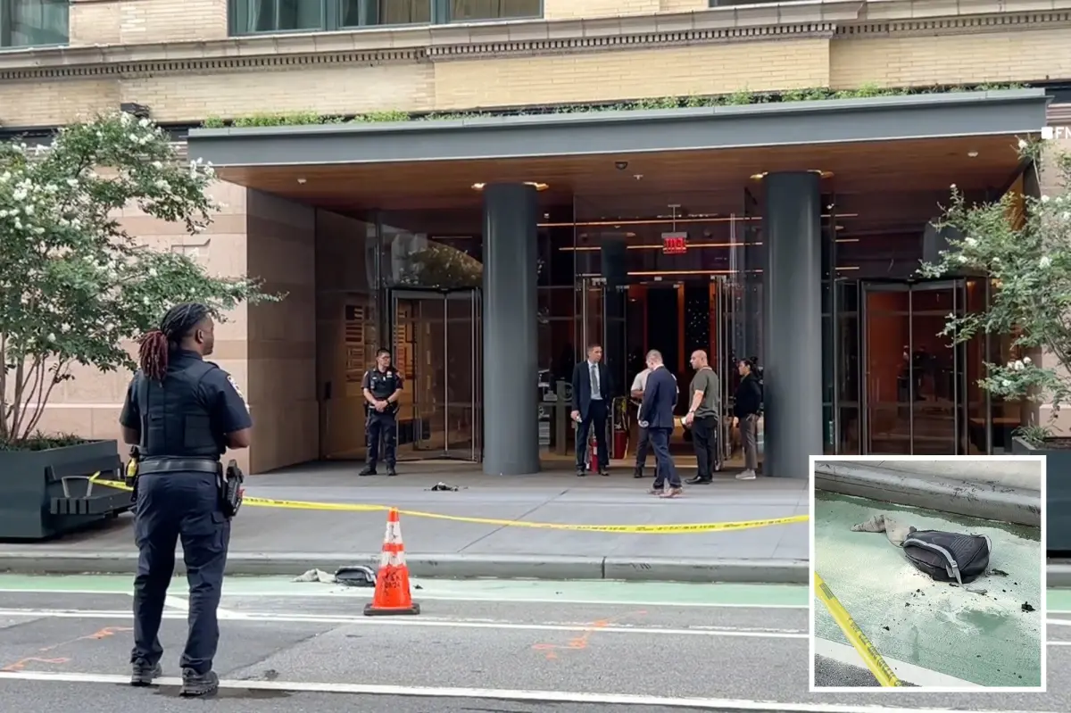 Man Sets Himself on Fire Inside Google NYC Office Lobby - News Directory 3