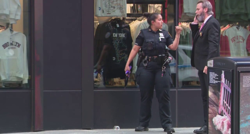 NYPD warns public to avoid Times Square amid officer-involved shooting