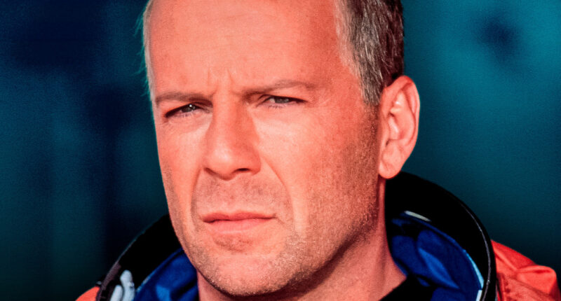 The '90s Sci-Fi Bruce Willis Movie That Critics Got Wrong