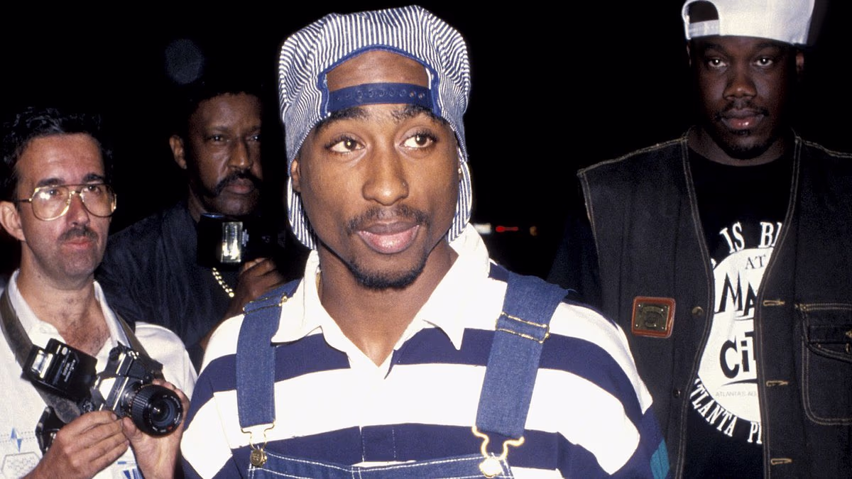 Tupac’s Family Leaves Court as Jury Sees Autopsy Photos
