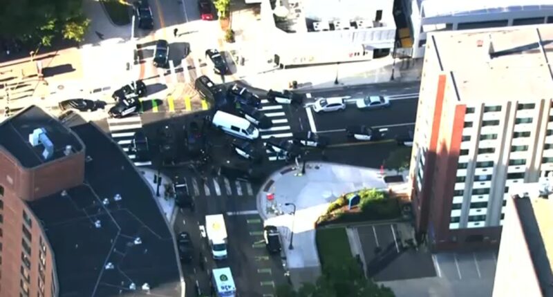 2 killed, suspect dead after shooting at downtown Minneapolis, Minnesota apartment building